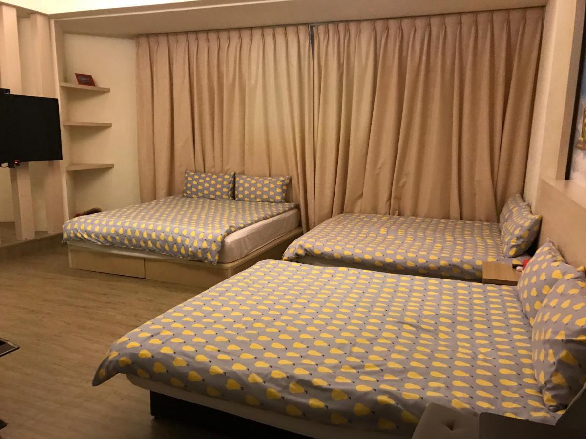 Mickey House-Fuxing Apartment Taichung Exterior photo