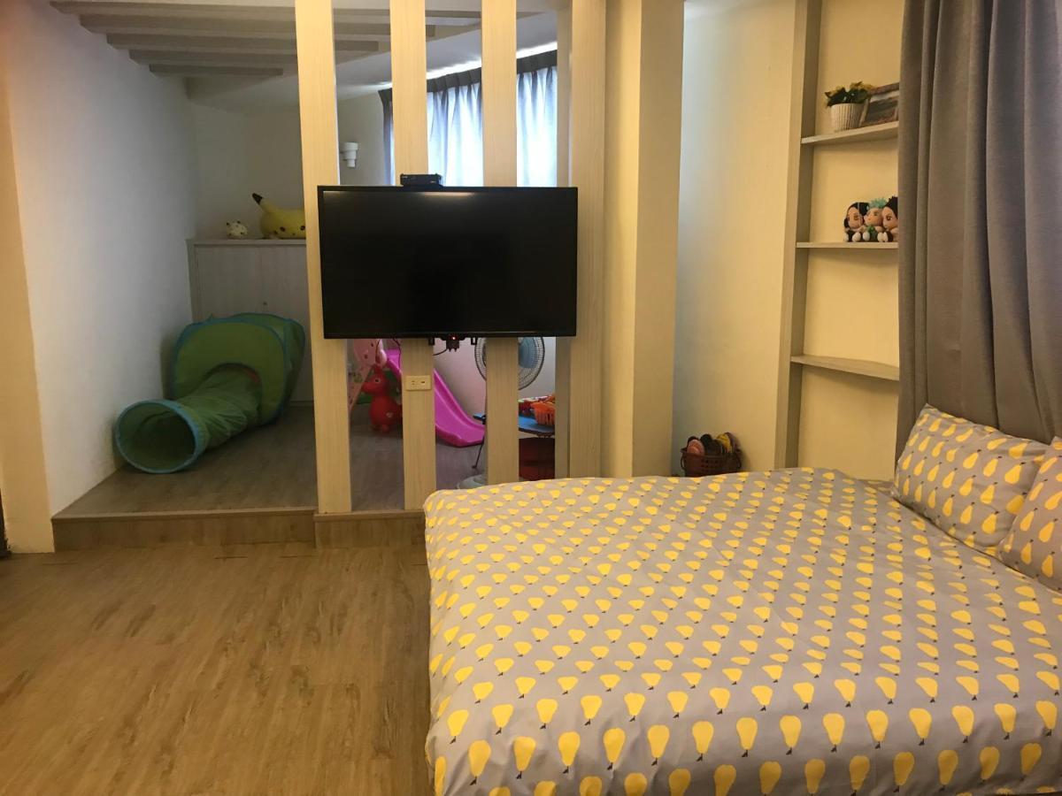 Mickey House-Fuxing Apartment Taichung Exterior photo